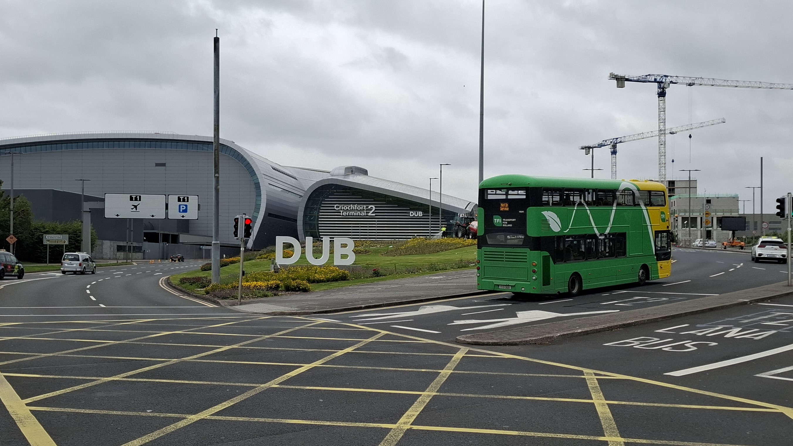 Image of Dublin Airport and Dublin Bus